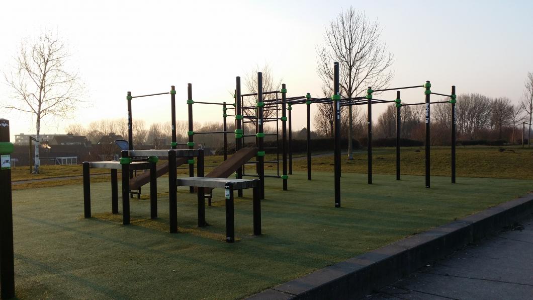 Sporttoestel stationsdak
